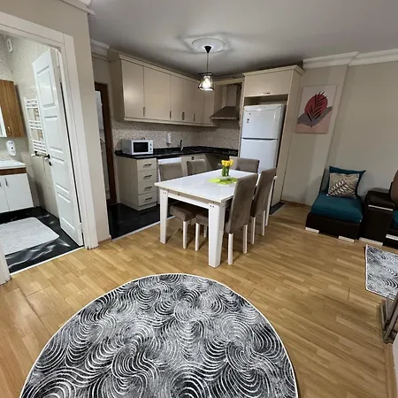 Vizavi Aparthotel 4*