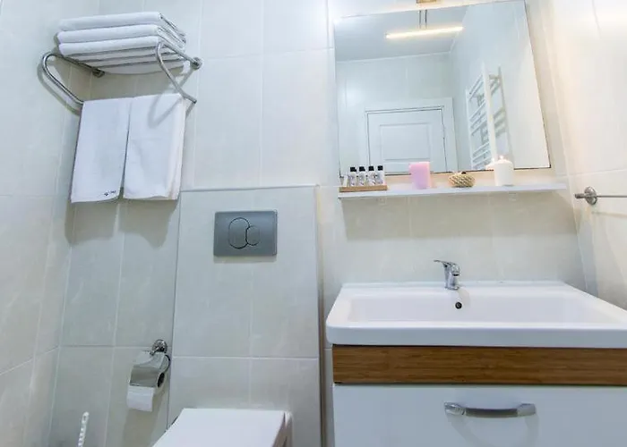 Vizavi Aparthotel 4*